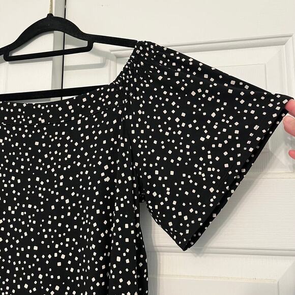 Jjill Wearever Collection Off Shoulder Dot Blouse Black White Size Medium Petite - Picture 6 of 7